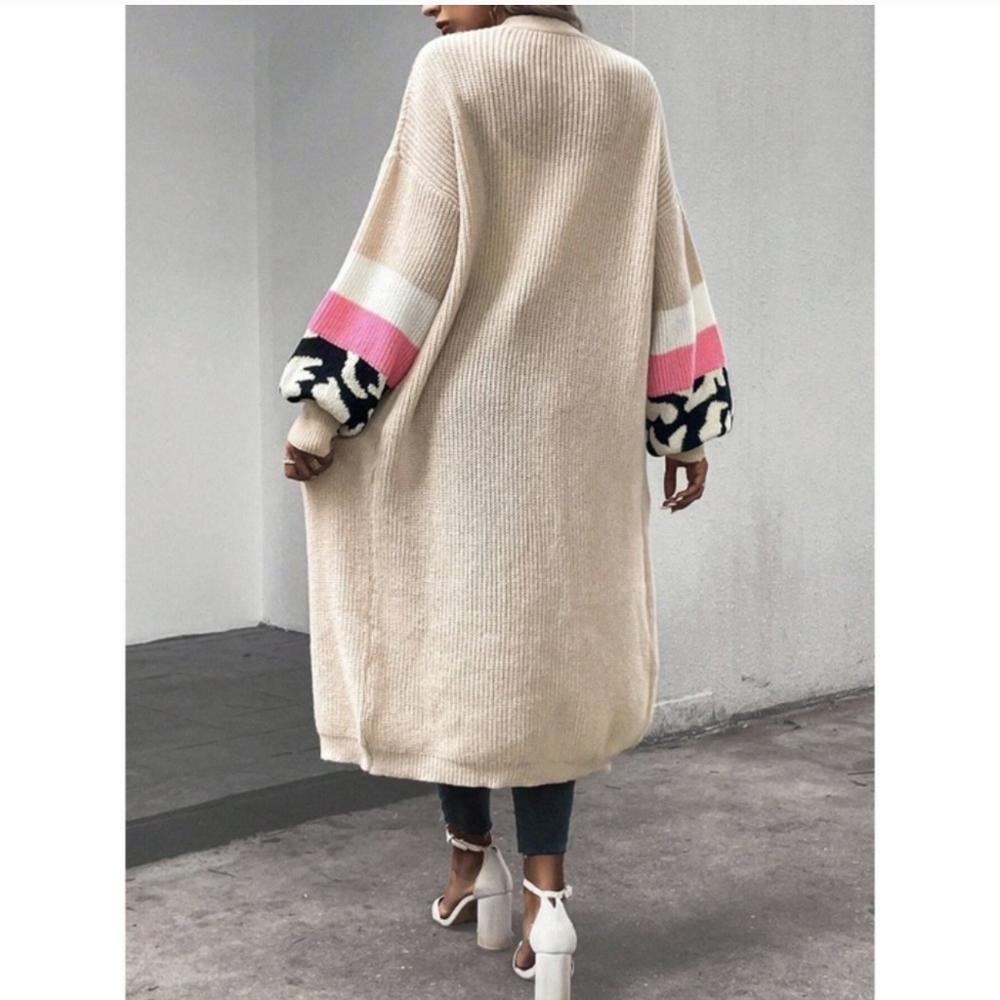 Contemporary Open Front Statement Sleeved Cardigan - Picture 5 of 5